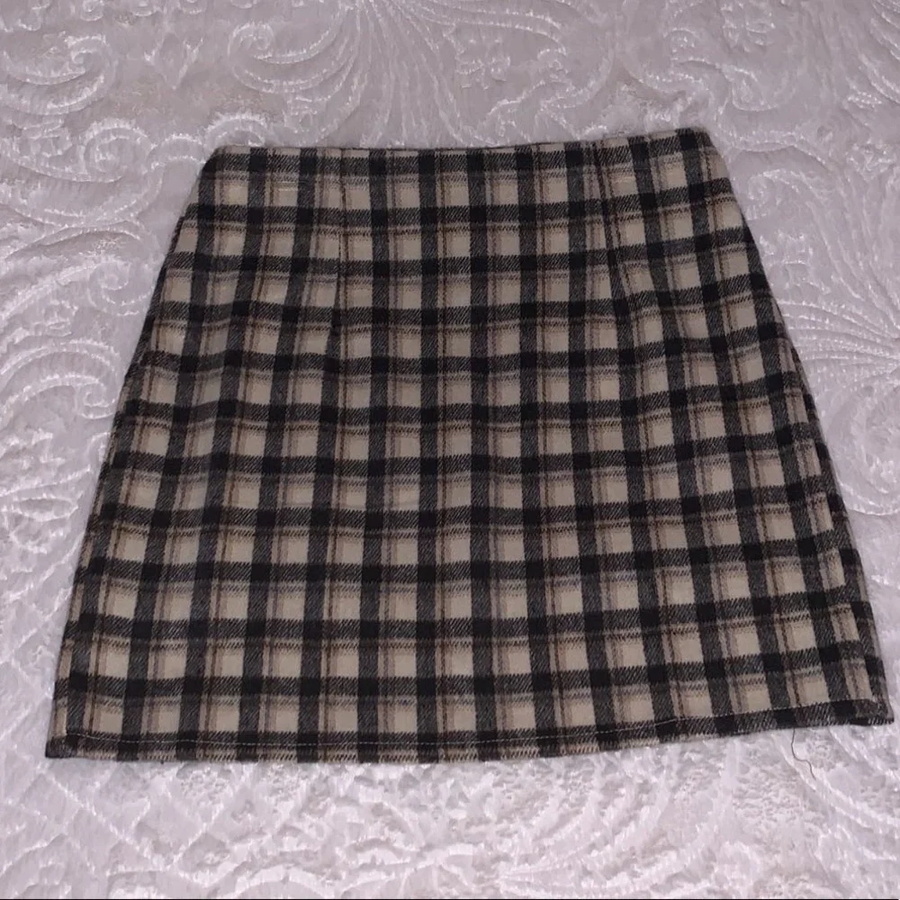 ❌sold❌windsor mini skirt BRAND NEW!!! - Picture 5 of 7